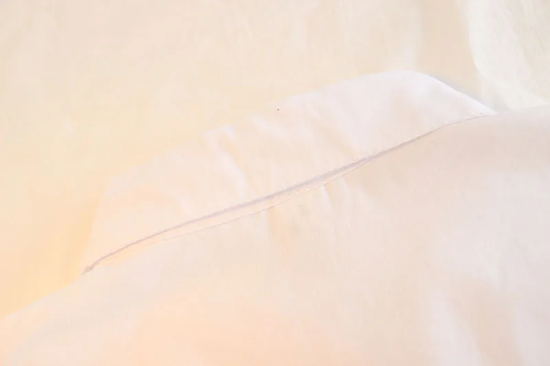 Сезон весна-осень; стиль корейско-Стиль и Верхняя одежда для девочек со складками с отложным воротником из хлопка Детский жакет из денима для девочки; рубашка для детей с котом для детей от двух до восьми лет, белый цвет