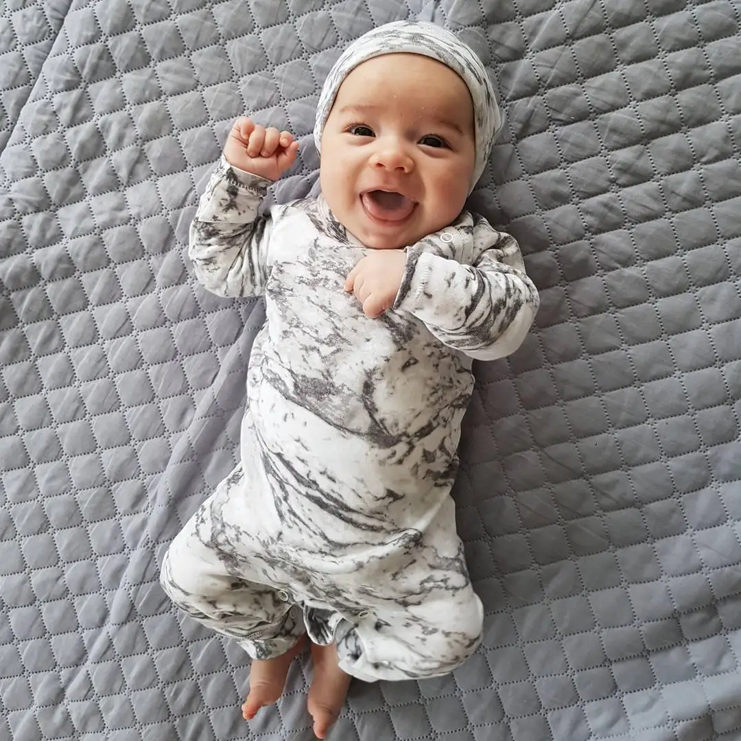 

2PCS New Fashion Newborn Baby Boy Girl Rompers Clothes Infant Baby Boy Long Sleeve Print Romper Jumpsuit Hat Clothes Outfits