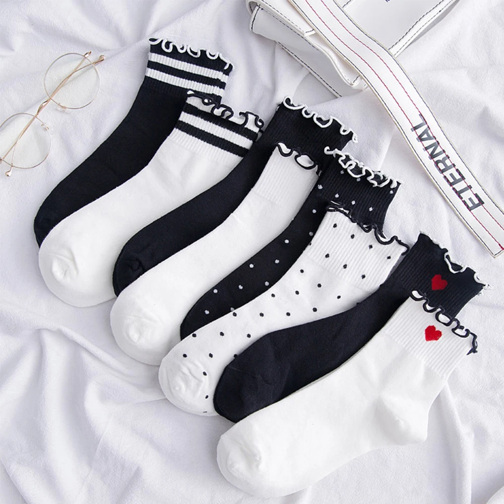 1 пара, женские носки, полосатые хлопковые носки в горошек с сердечками, черно-белые носки на осень и зиму, милые женские носки с оборками