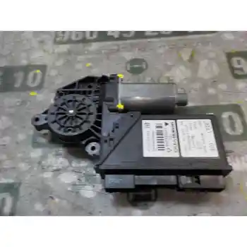 

WINDOW MOTOR REAR RIGHT SEAT EXEO ST ST (3R5) (2009>) 8E0959802E Siemens WIDOW 5WK49205CBF