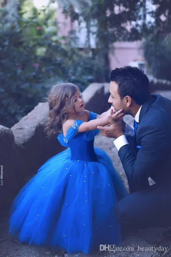 said-mhamad-royal-blue-princess-wedding-flower (1)