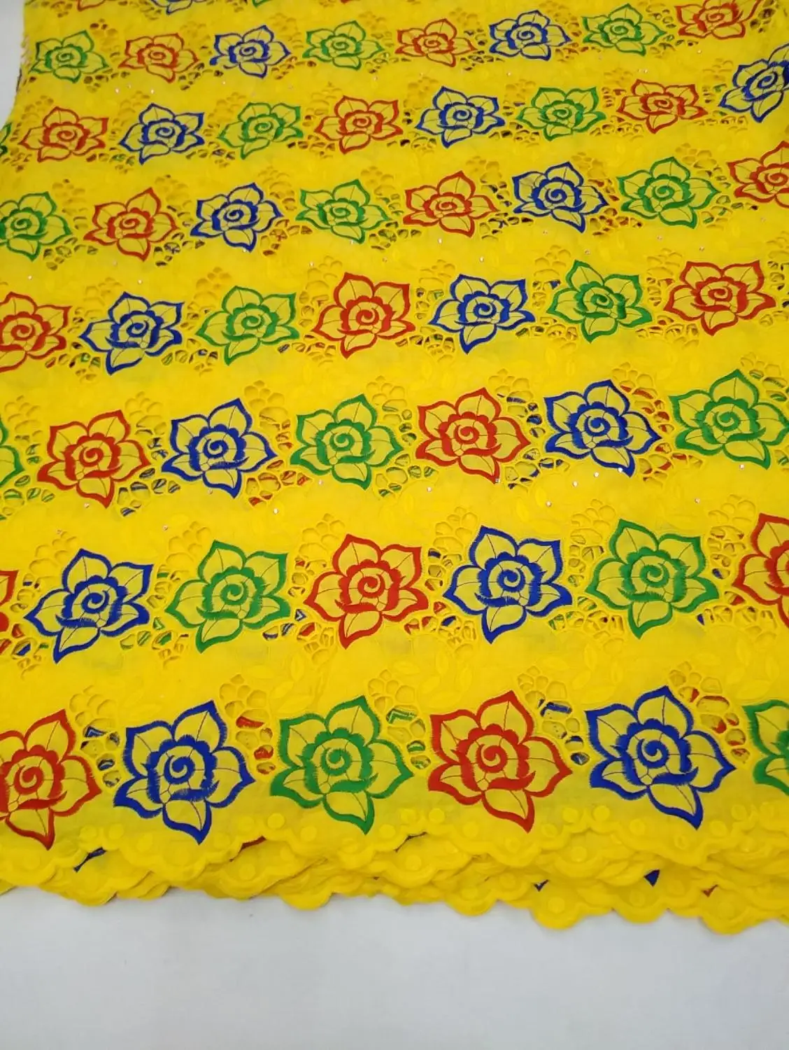 Африканская кружевная ткань швейцарская вуаль кружево высокое качество ткань из Дубая тиссу швейцарская вуаль кружево в швейцарской Африканской хлопковой сухой кружева