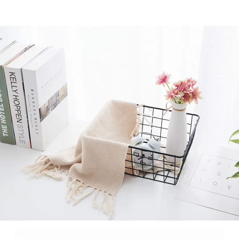 Nordic Wire Iron Storage Basket Cosmetics Clothes Fruit Basket Desktop Box Container Kitchen Bathroom Shampoo Baskets Organizer