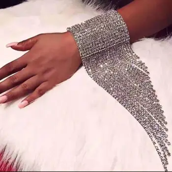 

Classic Luxury Shiny Rhinestone Hand Chain For Lady's Sexy Bracelet Jewelry Boutique Link Women Hand Bracelet Accessories 1PC