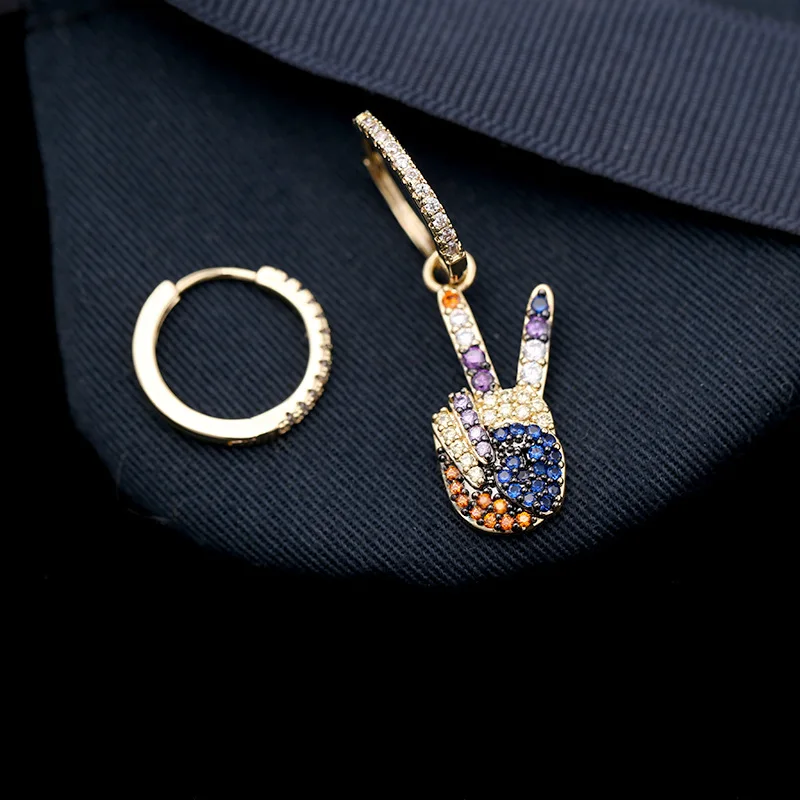 Dvacaman асимметричные серьги-кольца для женщин POP-V Win жесты хрустальные висячие серьги милые девушки мода Подарочное кольцо