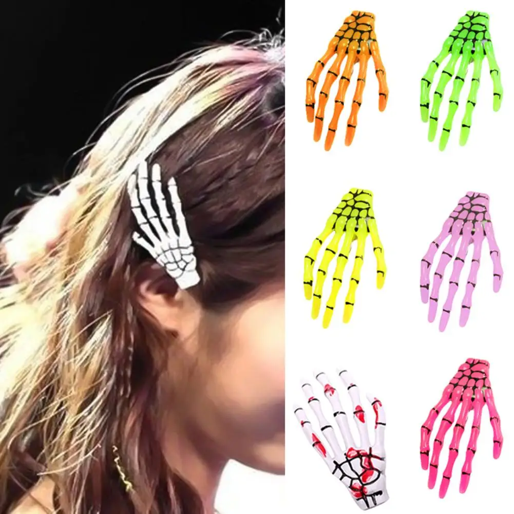 Punk Women Skeleton Claw Zombie Hand Hair Clip Hairpin Bobby Pin Halloween Decor unique hair decor for Halloween party Hairpin