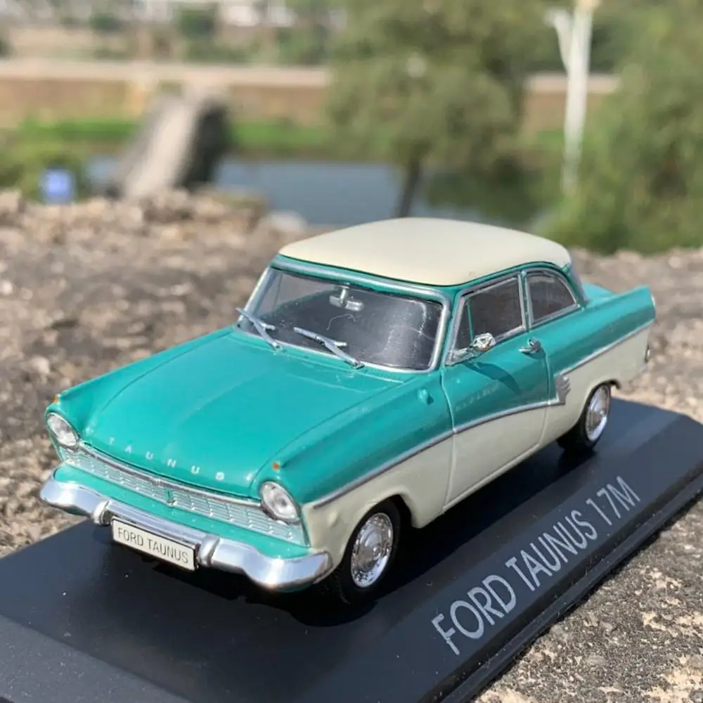 FORD TAUNUS COUPE CAR 1/43 SIZE MODEL 57-59 DE LUXE 2 DOOR COUPE TYPE Y0675J^*^ 