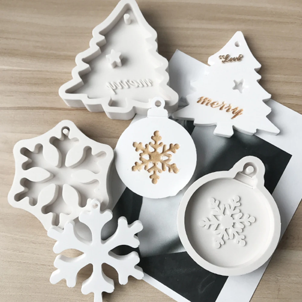 

Silicone 3D Christmas Snowflake Leaves Cookie Fondant Chocolate Mold DIY Kitchen Baking Tools Cake Decoration With Hanging Holes