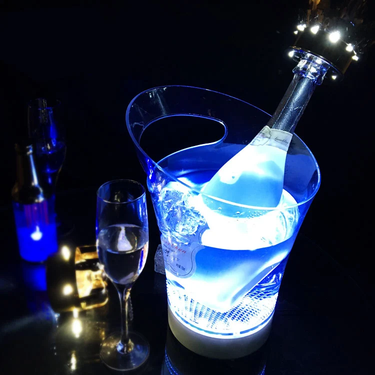 

LED Light Charging Portable Bar Small Ice Bucket Wine Barrels Wine Champagne Barrels Bar Supplies Wine Barrels
