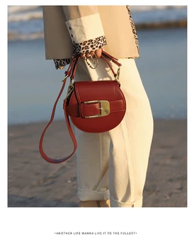 

women bags New 2020 niche design round small bag single shoulder bag crossbody handbag Free Mailing