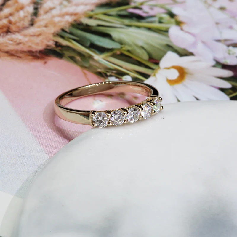 Skup AEAW 18k żółte złoto 0.1ct 3mm razem 0.5ctw DF okrągły Cut zaręczyny i ślub Moissanite Lab Grown pierścionek z diamencikami pierścień dla kobiet