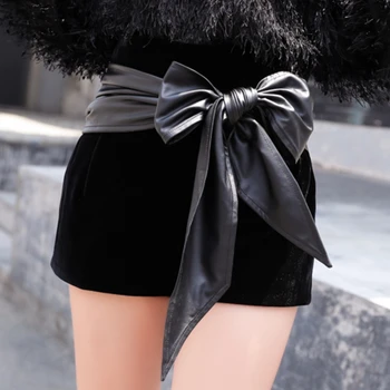 

Solid Korean Velvet Patchwork PU Bow Shorts Women 2019 Autumn Winter Fashion Sexy Hot Clothes Short Mujer Black Clothing B9N309