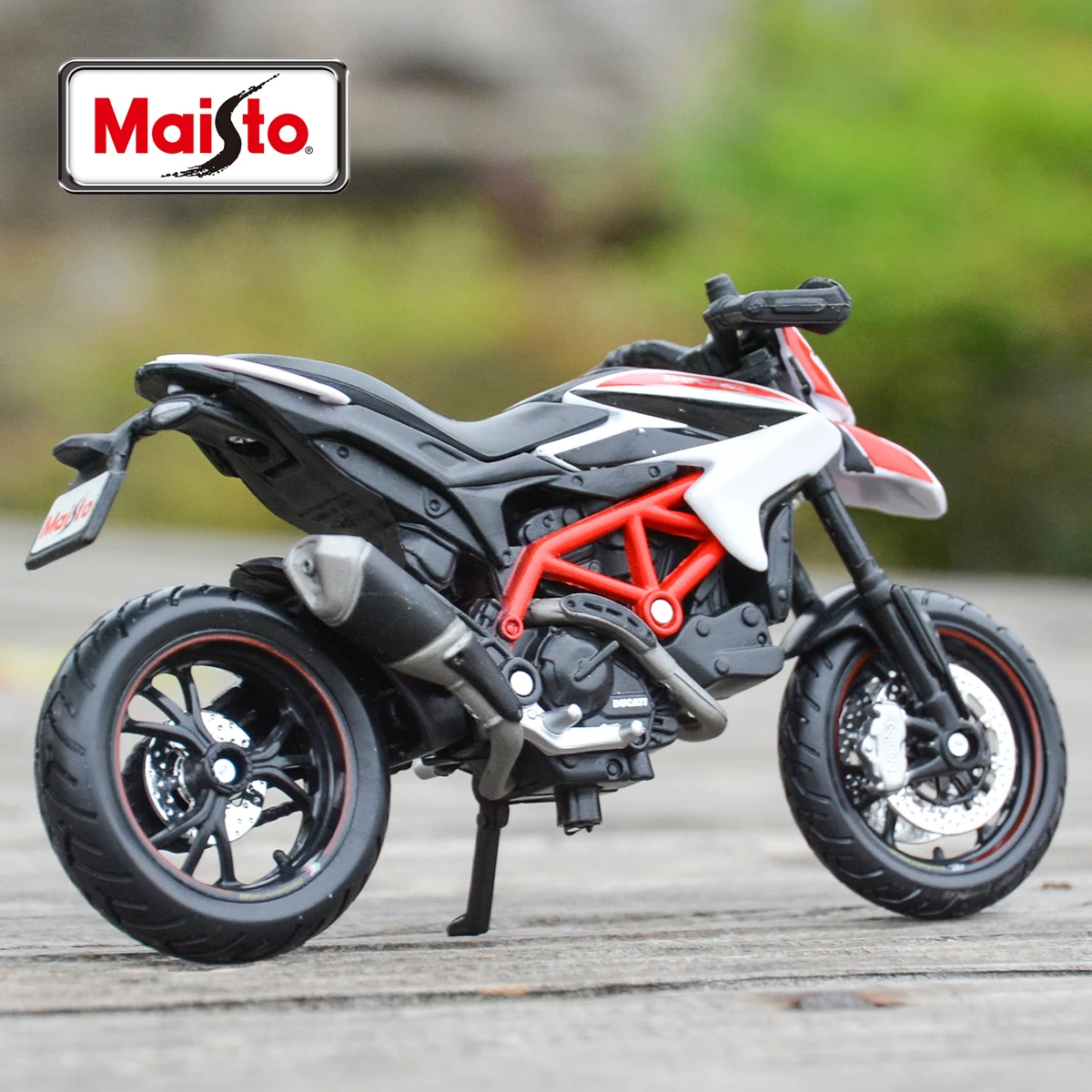 Ducati Hypermotard Sp 2013 Maisto 1:18 Motocicletta Modello Pressofuso Modello 