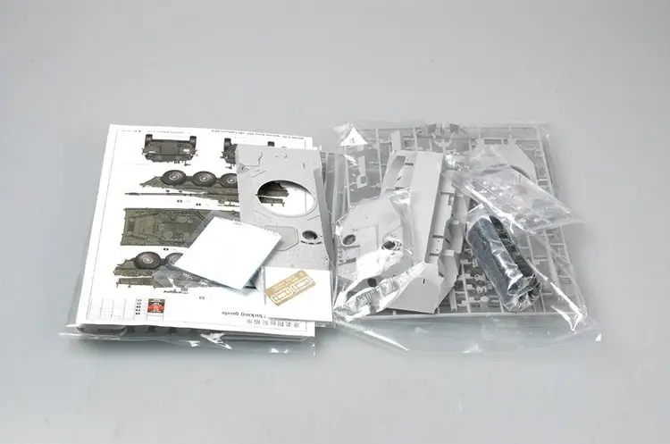Trumpeter 00388 1/35 испанская армия VRC-105 центауро RCV-Scale модель комплект