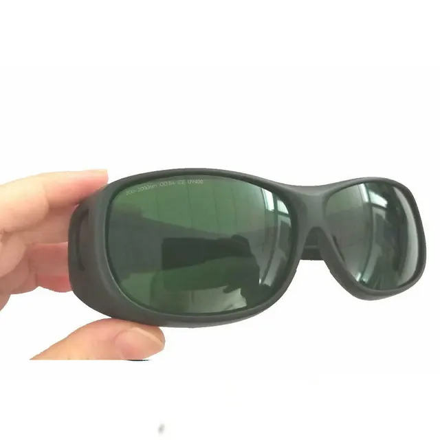 Gafas de seguridad láser IPL 200nm-2000nm para tratamiento de depilación y operador de cosmetología láser, protección ocular CE OD5 +