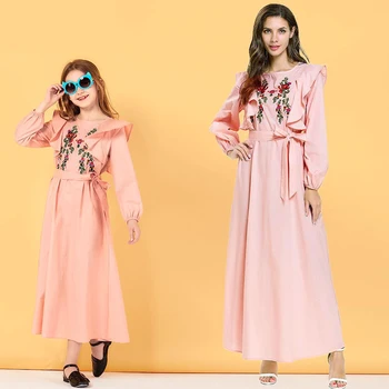 

Family Look Sisters Dresses Kids Girls Embroidery with Belt Long Dress Long Sleeve Pink Muslim Girls Clothing