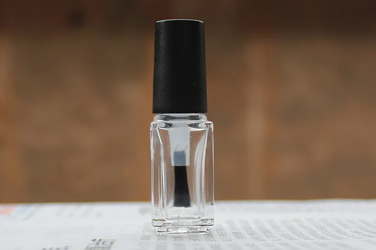 

10/30/50pcs 5ml Empty Nail Polish Bottle Cosmetic Containers Square Clear Glass With A Lid Brush Nail Glass Bottles with Brush