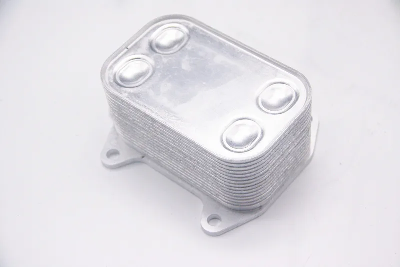Масляный радиатор двигателя для AUDI OE: 03L 117 021C/03L117021C/03L 117 021 C