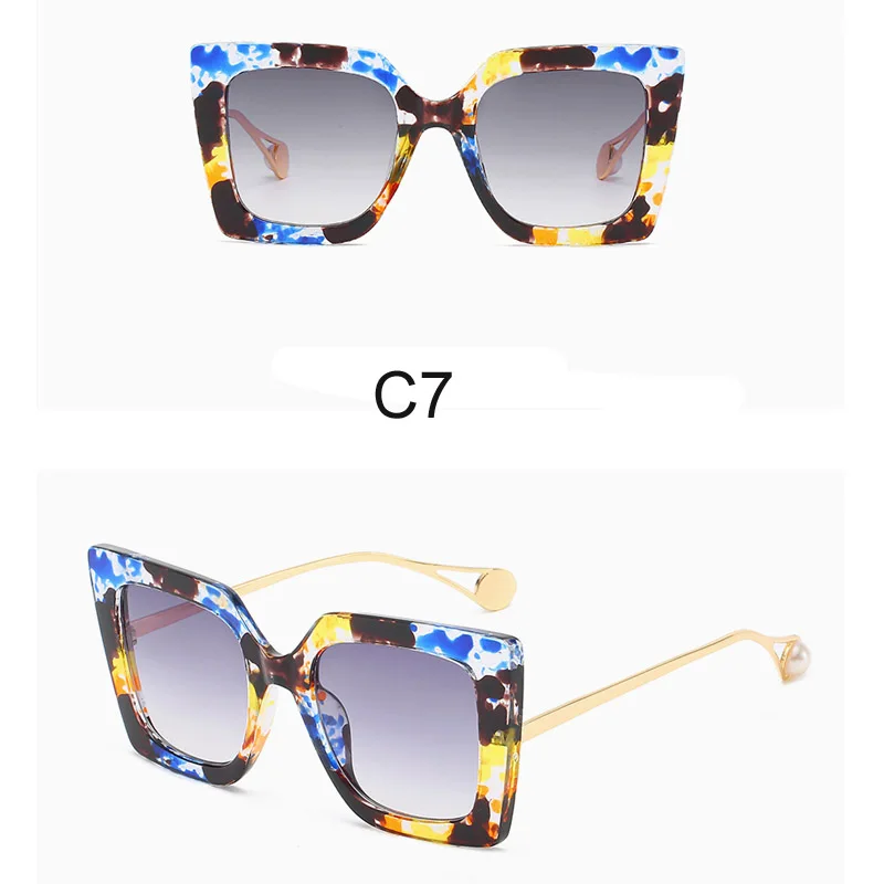 10667383376_1887138309