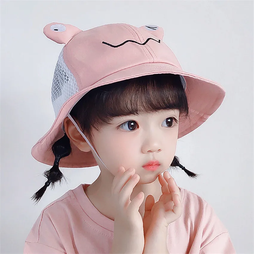 Pink frog hat Clearance