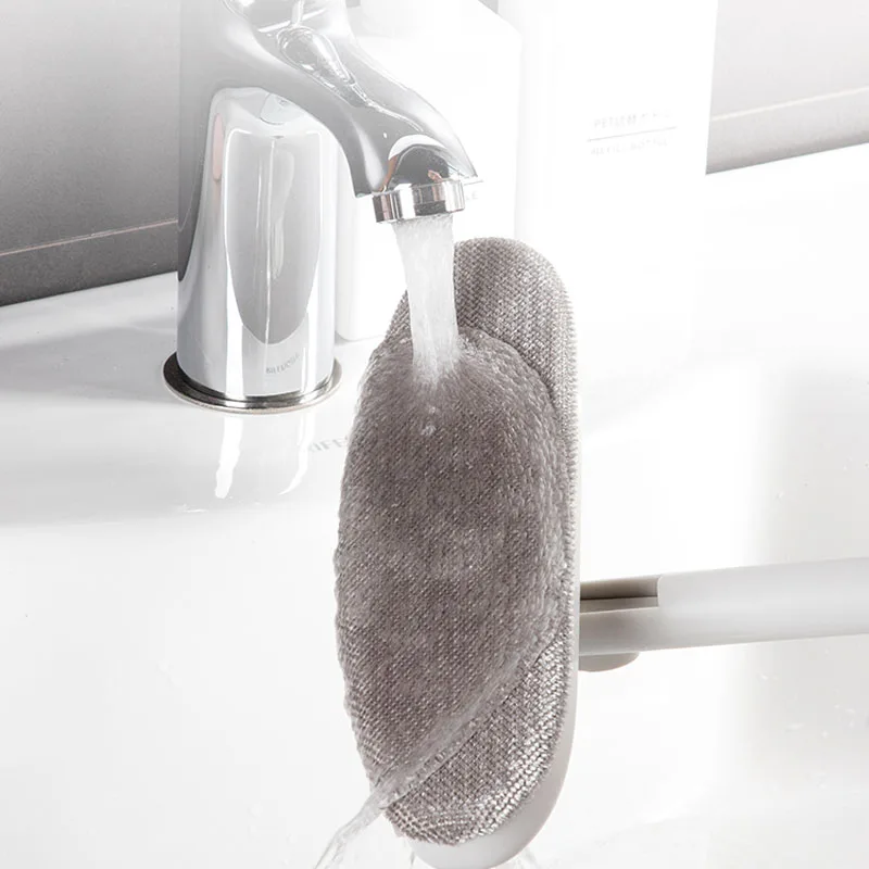 Description Picture 3 of itemDry Wet Door Window Screen Net Cleaner Household Blanket Sofa Lint Hair Dust Cleaning Brush Remover Home Gadget Cleaning Brush