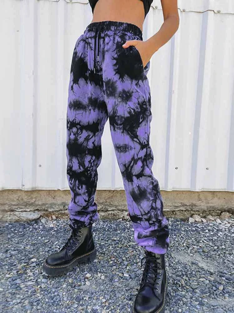 blue cargo pants outfit