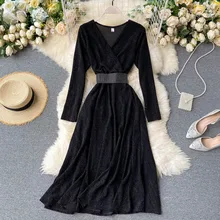 

Vintage Velvet dress Women 2021 New Autumn Winter Long sleeve V neck A line Bandage dresses High waist office Elegant Midi dress