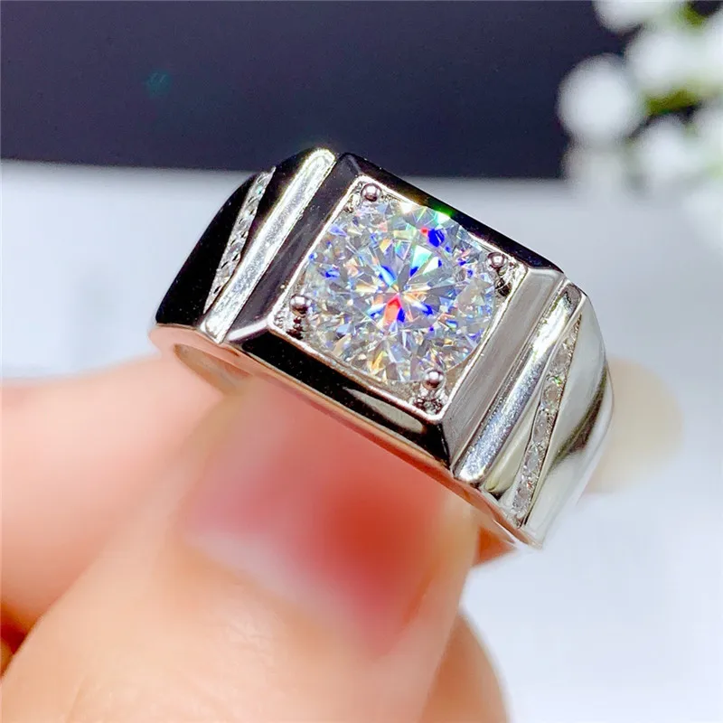 18596492815_1492657371