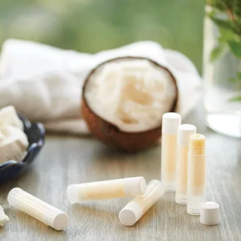 

50pcs 5g DIY Lip Balm Container Tubes with Plastic Cap for Homemade Lip Balm Travel Empty Cosmetic Containers Lipstick Tube