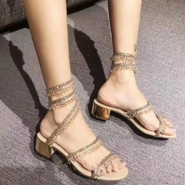 

Summer Hot Girls Sliver Beige Crystal Snake Shaped Rough Heel Sandals Woman Sweet Bling Open Toe Slip On Wedding Shoes Lady