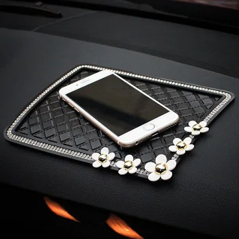 

Daisy flower Anti Slip Mat Crystal Rhinestone Automobile Silicone Non-Slip Mat Pad Car Sticky for GPS Phone Car Accessories