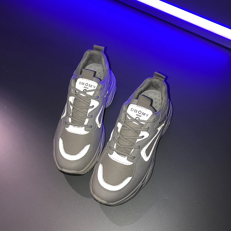 Модные Светоотражающие кроссовки Женская Вулканизированная обувь Женские