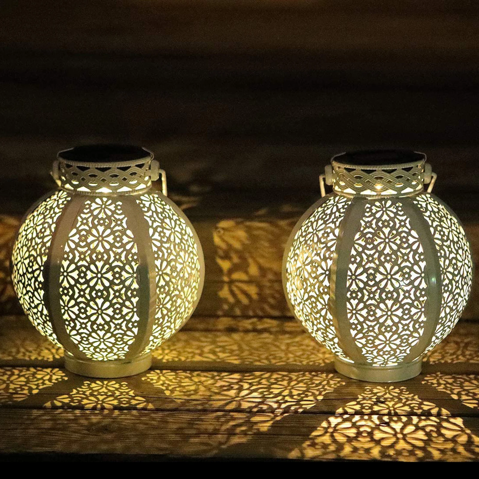 Waterproof Solar Lamp Retro Hollow Lantern Light Outdoor Hanging Landscape Lighting Wrought Iron Garden Decorative Lanterns | Освещение