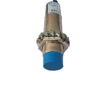 Индуктивный бесконтактный выключатель LM18-2008A оптические кабели