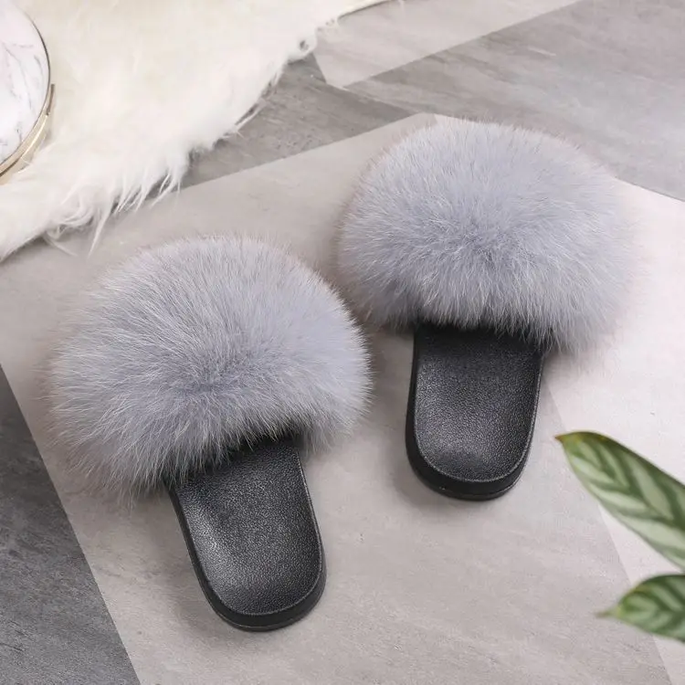 9141976921_1962555741