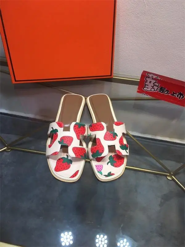 Женская обувь; женские кожаные шлепанцы; Zapatos De Mujur; удобные туфли на плоской подошве; женские Клубничные слинбэки; лоферы; повседневные вьетнамки - Цвет: white