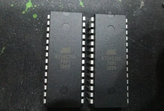 

10pcs/lot AT29C256 AT29C256-70PI DIP28