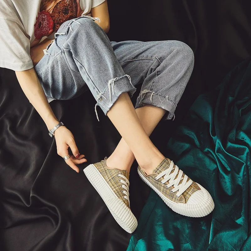 

2019 Spring And Summer Students Canvas Shoes Women's INS Online Celebrity Korean-style round-Toe Biscuit Shoes Retro WOMEN'S Cas