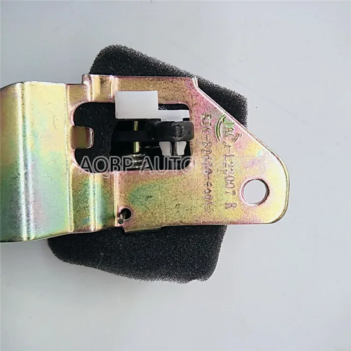 Автозапчасти, детали интерьера, номер OE 82610-4A000 82620-4A000 для JAC, уточняйте ручки левой и правой передней двери