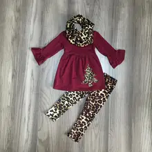 Рождественская Одежда для маленьких девочек; сезон осень-зима; комплект из 3 предметов; шарф; Цвет Серый, винный; Леопардовый топ; комплект со штанами с рождественской елкой; хлопковый бутик детской одежды