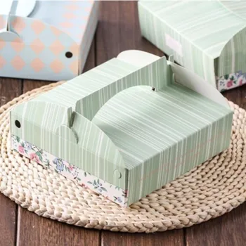 

2019 hot sale new 15.8x4.5cm Green striped flowers Bakery packaging hand-held take by hand cake paper box biscuit pastry box