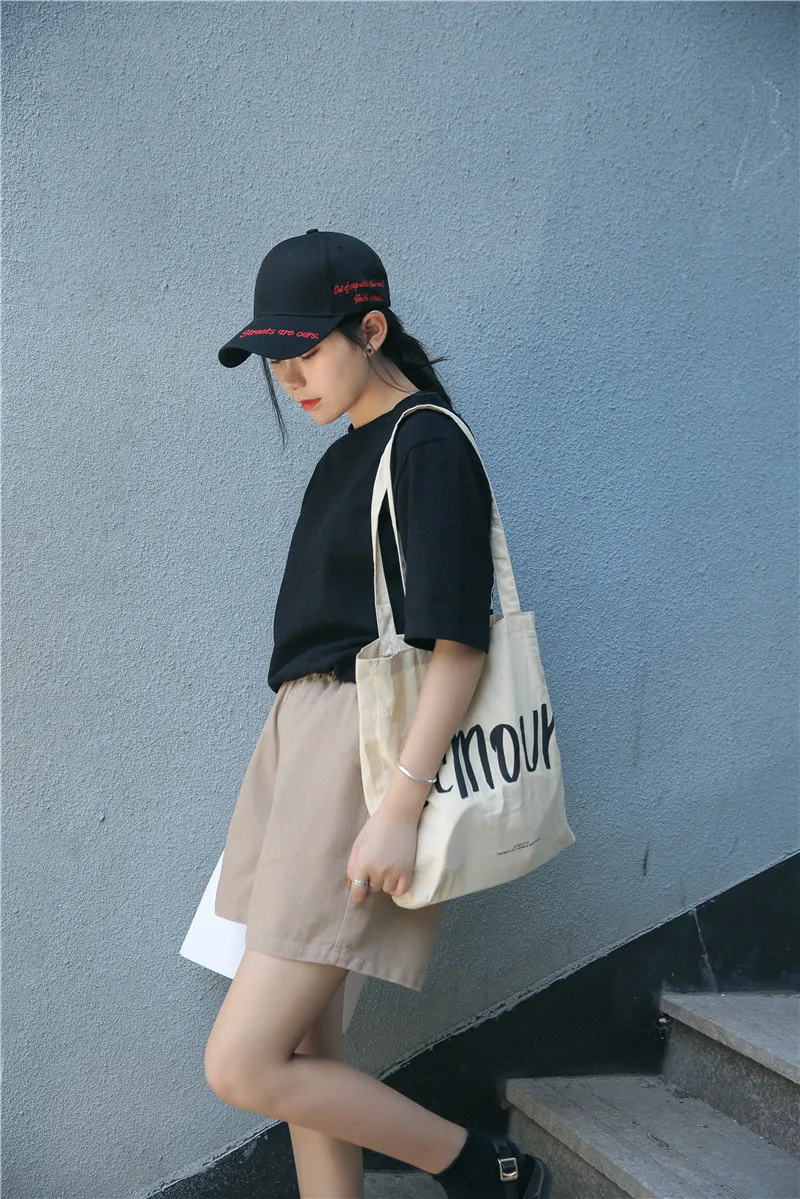 New Fashion Black Hat Women Korean Couple Hip Hop Baseball Caps Men Sun Hat Student Cap Gorra Hombre Snapback Embroidery 2020    (7)