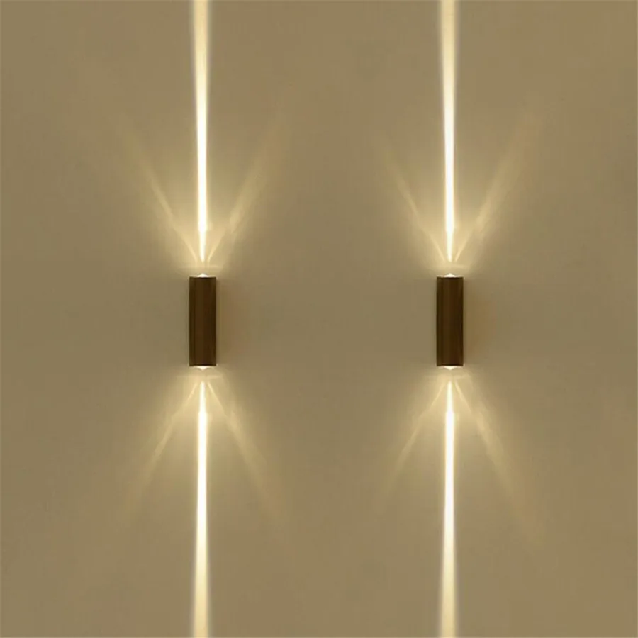 10490182469_279061496