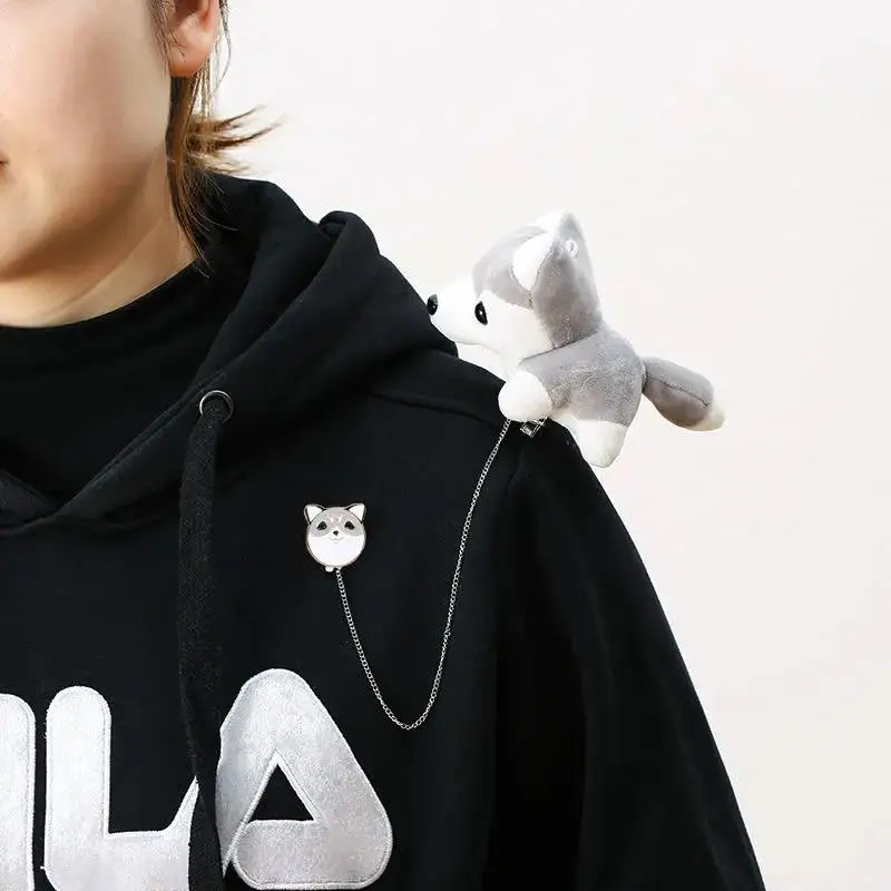 

Ploppy Plush Doll Brooch Placed On The Shoulder Metal Badge Bag Pendant Cute Cartoon Badge Animal Brooch Women Coat Accessories