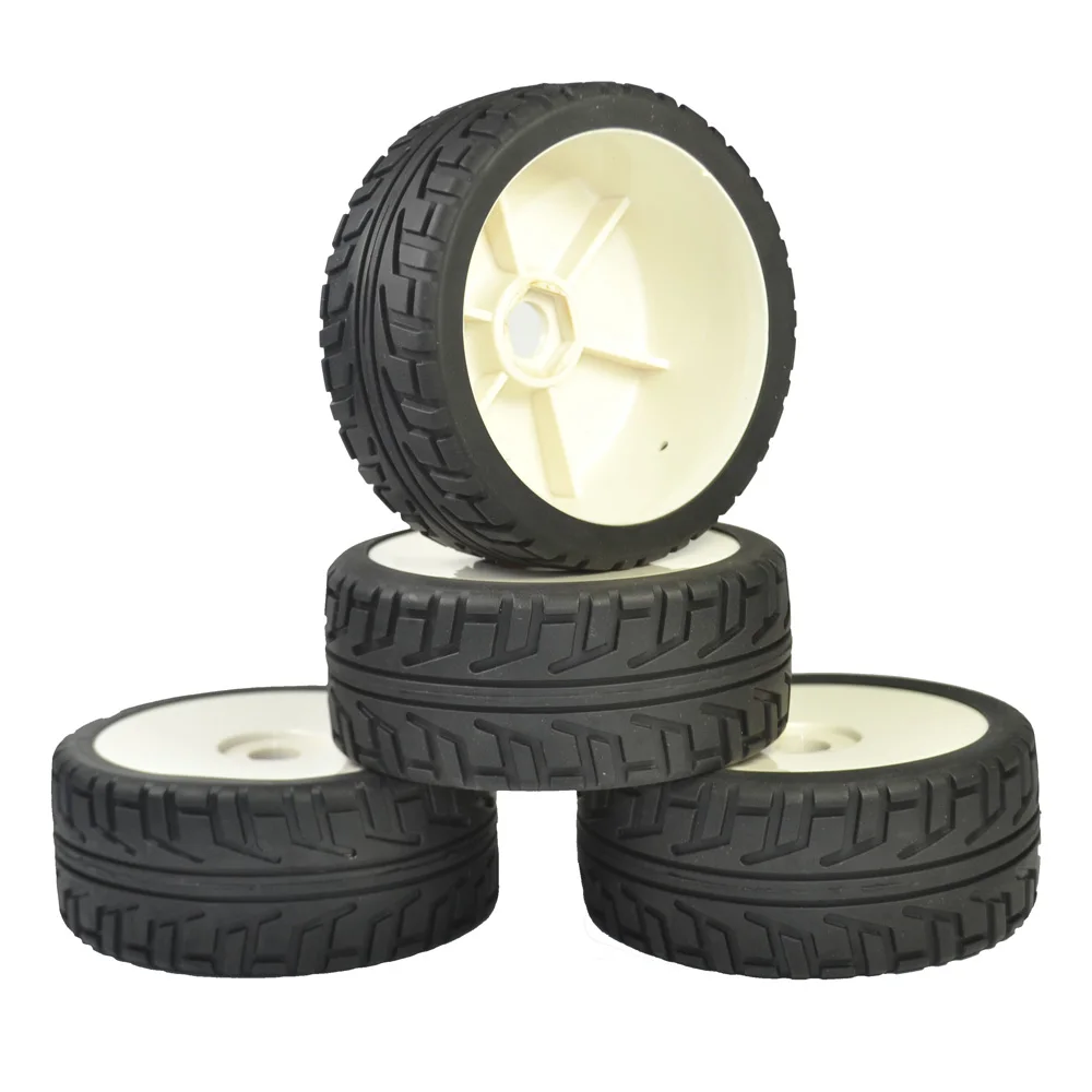 

4PCS 1/8 On Road Buggy Tires with Plastic hub hex 17 mm Wheel Rims for 1/8 RC crawlers Tires Wheel Remote Control Parts