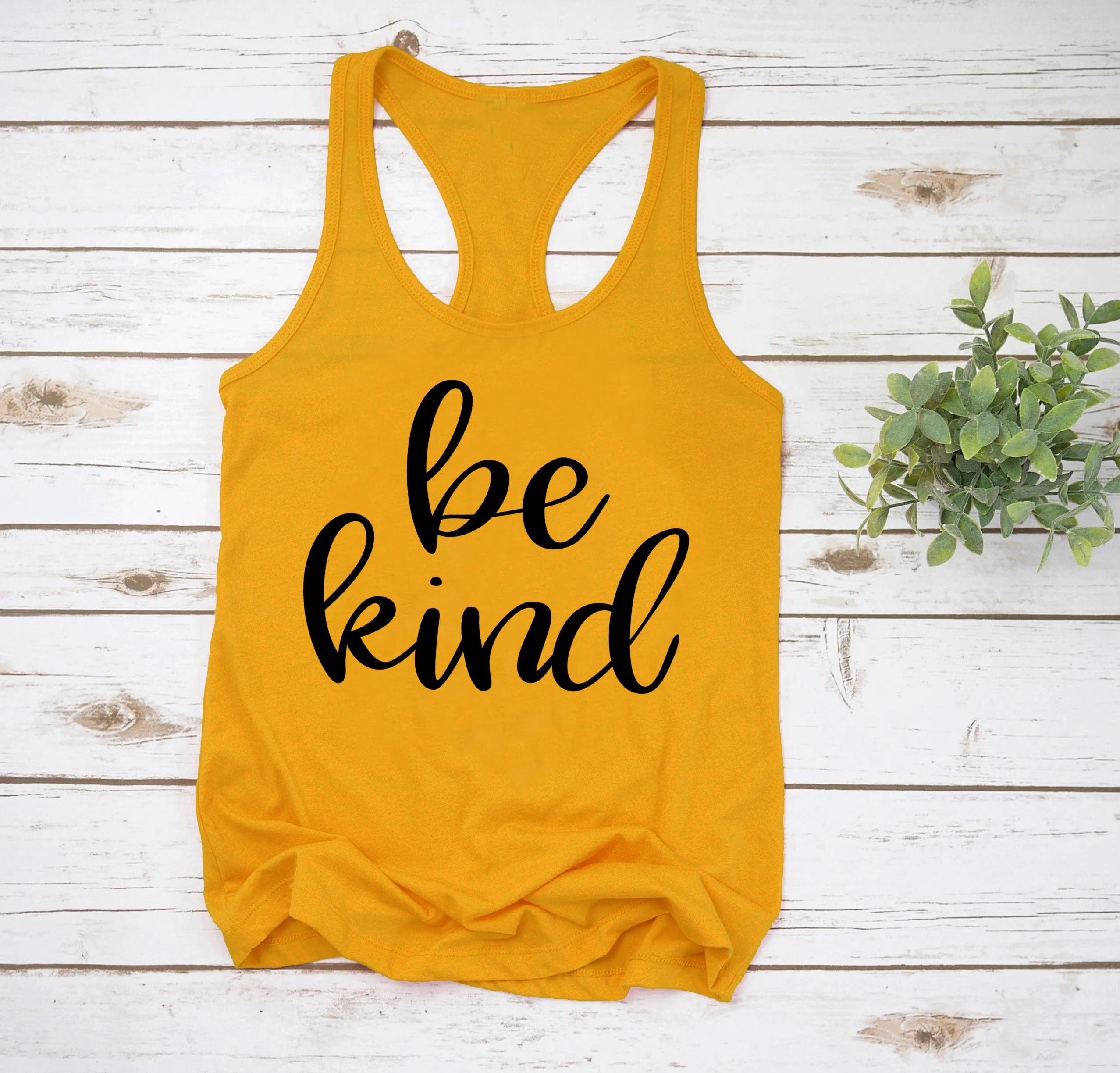 Майка Be kind, летняя майка без рукавов, женские топы, хлопковая графическая футболка с надписью Christian Racerback, Винтажная футболка с надписью - Цвет: gold vest black text
