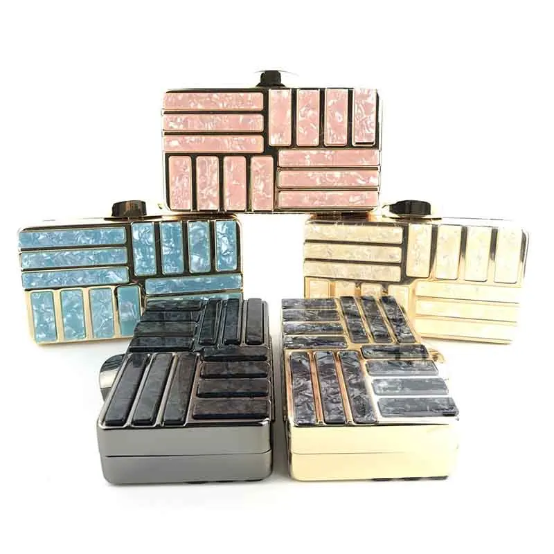 

Fashion temperament, metal sequins, dresses, handbags, one-shoulder ladies, evening parties.
