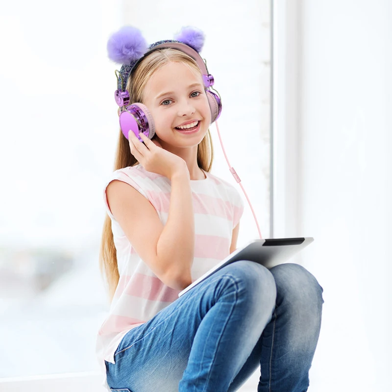 Cute wired kid headphones with Microphone Girls Music headset 3 5 Jack Bass noise reduction Hairball Casque For Phone Tablet Mp3