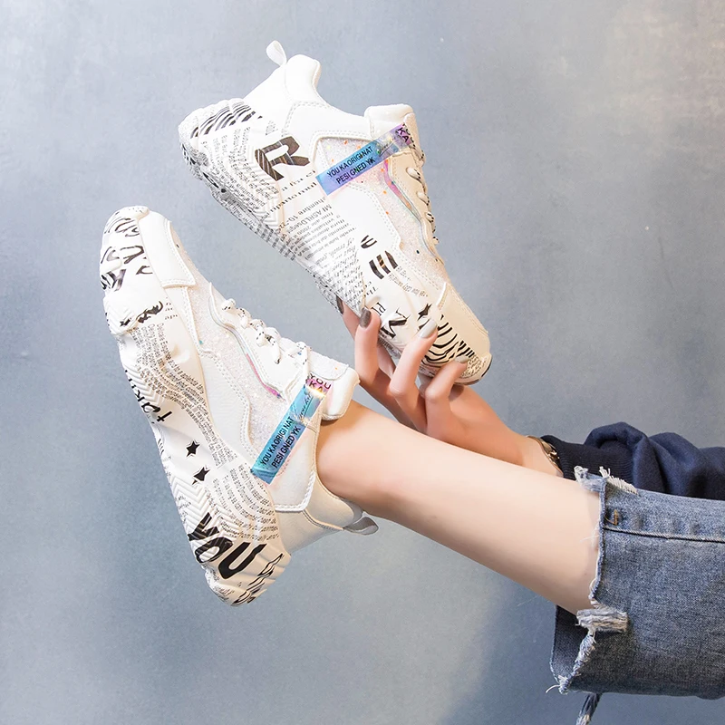 

Women's Sneakers 2020 PU Splash Ink Laser High Platform Increasing Woman Hidden Trainers Luminous Chunky Heels Female Shoes