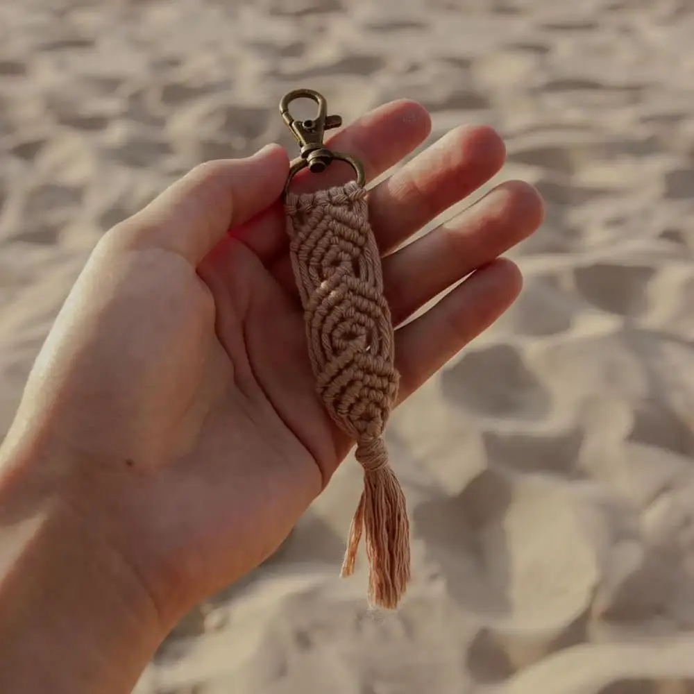 

Ladyfirsy Handmade Macrame Keychains 2019 INS Hot Ethinc Charm Girls Journey Friendship Gift Bead Key-Ring Accessories Wholesale